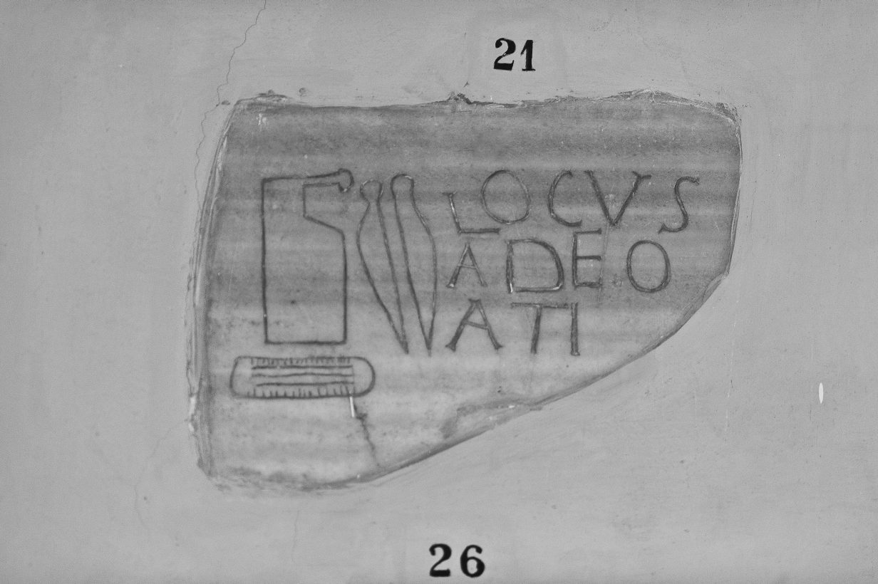 Epitaffio Con Nome Teoforico E Raffigurazione Di Mestiere