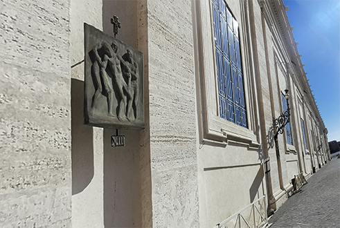 Ce Via Crucis « méconnu » sur la Place Saint-Pierre